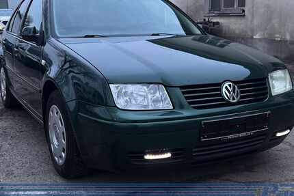 VW Bora 210.843 km 980 € Berlin - Pankow 13187