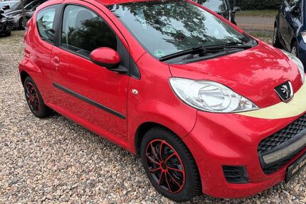Peugeot 107 151.855 km 2.200 € Potsdam 14480