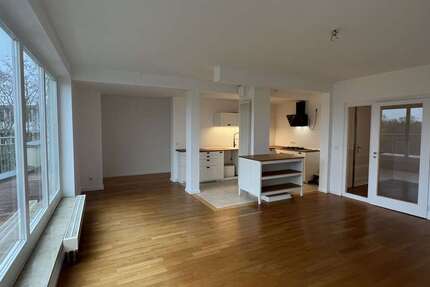 Wohnung zum Mieten in Berlin 1.774 € 131 m² 4 zimmer