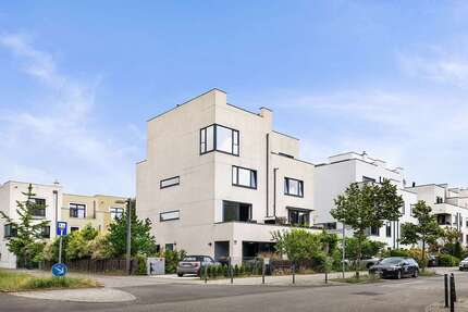 Haus Berlin Rummelsburg - 6 Zimmer, 250 m&sup2;, 1.890.000&euro; | Angebot:26932022