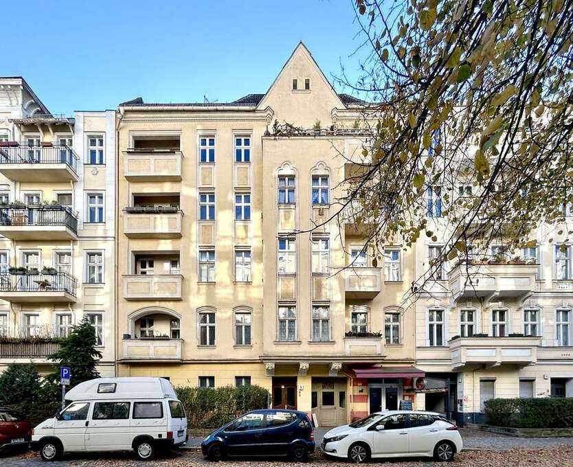 Wohnung zum Mieten in Berlin 1.569 € 92.28 m²