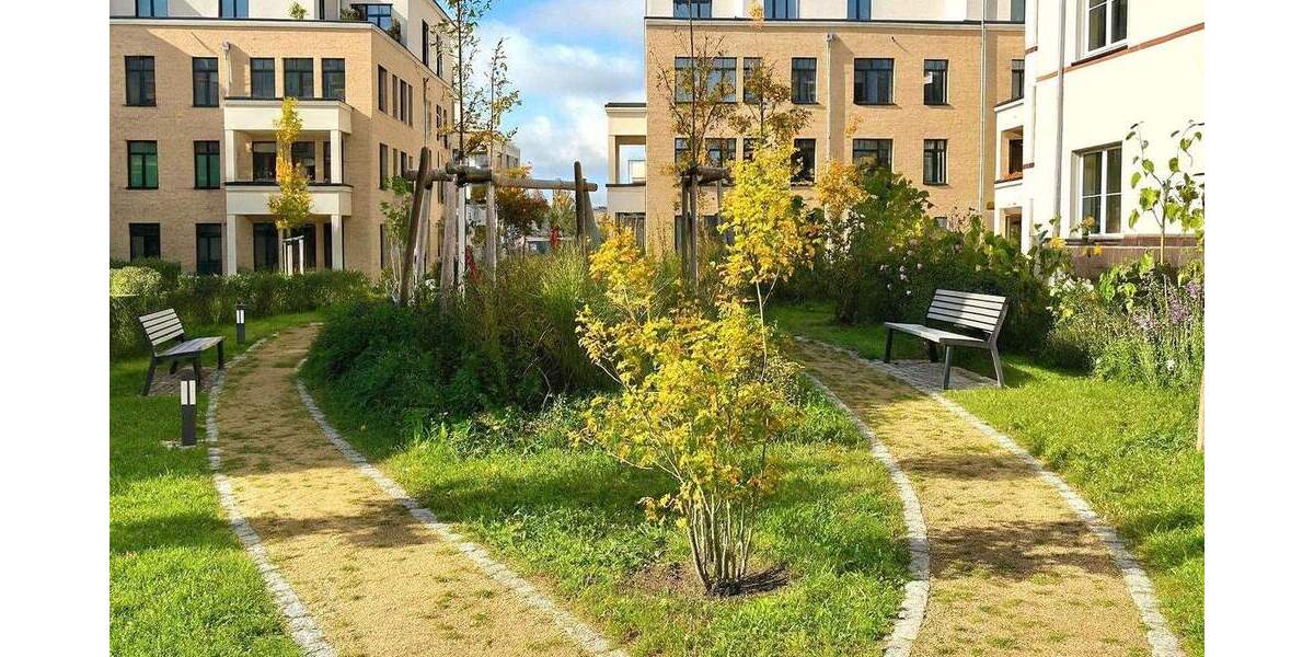 Stilvolle, helle 2-Zimmer-Wohnung mit Balkon und Ausblick 2 zimmer