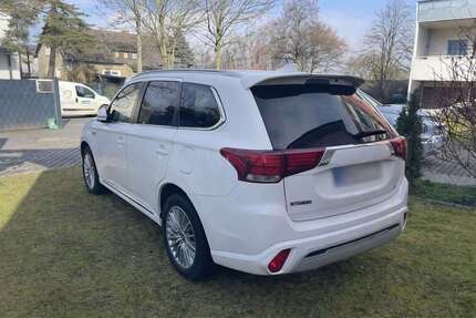 Mitsubishi Outlander 186.000 km 16.900 &euro; Teltow 14513