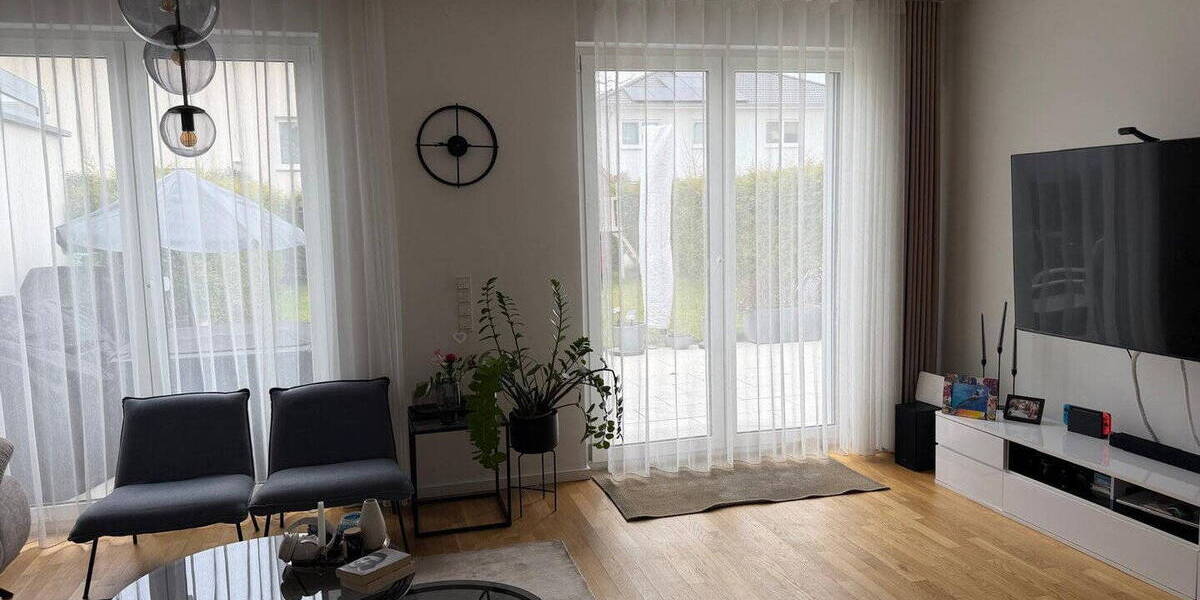 Doppelhaushälfte Stahnsdorf - 5 Zimmer, 165 m&sup2;, 4.000&euro; | Angebot:26141189