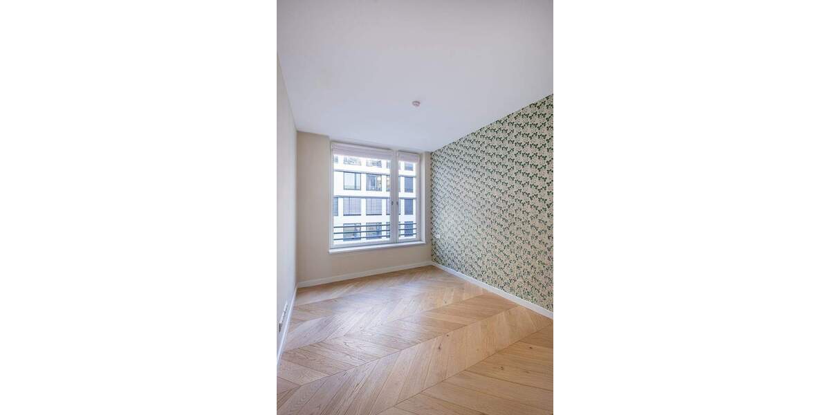 Etagenwohnung Berlin Mitte - 4 Zimmer, 193 m&sup2;, 2.250.000&euro; | Angebot:25803161