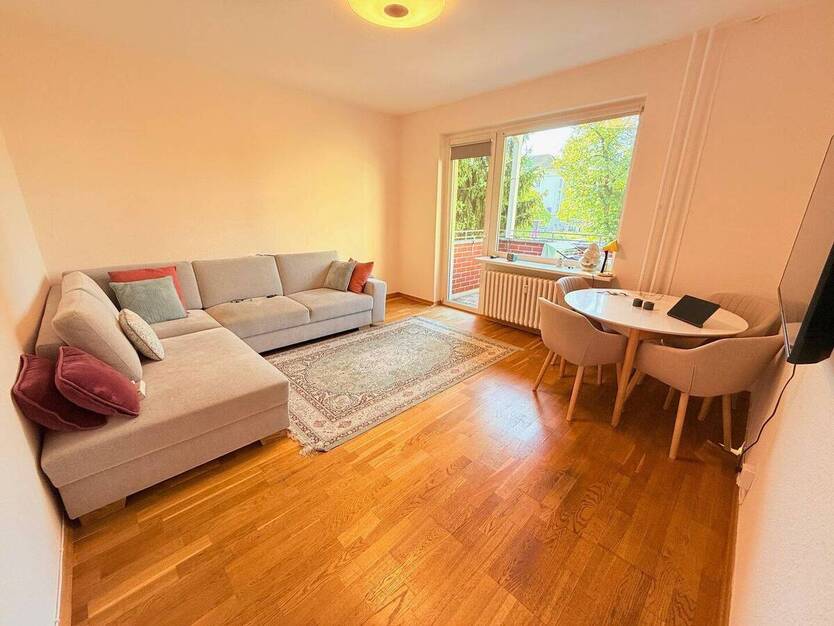Helle BalkonWohnung im grünen Schmargendorf! *unvermietet*