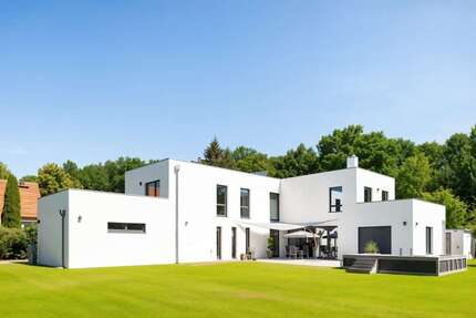 Haus Brieselang - 7.5 Zimmer, 332 m&sup2;, 1.249.000&euro; | Angebot:26309787