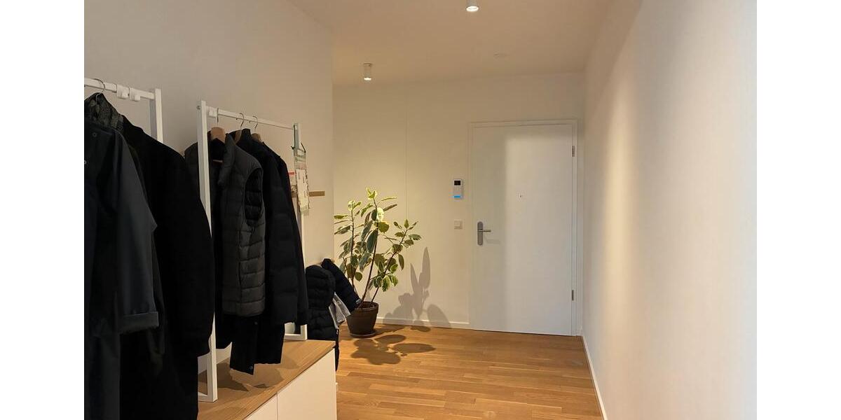 Neuwertige Wohnung für Familie oder WG mit Blick ins Grüne 4 zimmer