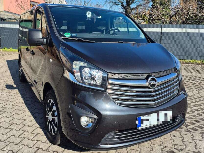 Opel Vivaro 159.000 km 19.500 € Werder (Havel) 14542