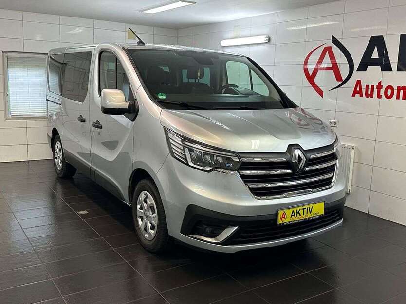 Renault Trafic 105.200 km 25.690 € Berlin 12357