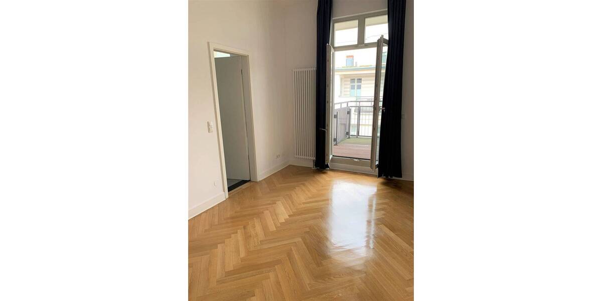 Etagenwohnung Berlin Mitte - 5 Zimmer, 180 m&sup2;, 3.400&euro; | Angebot:26744913