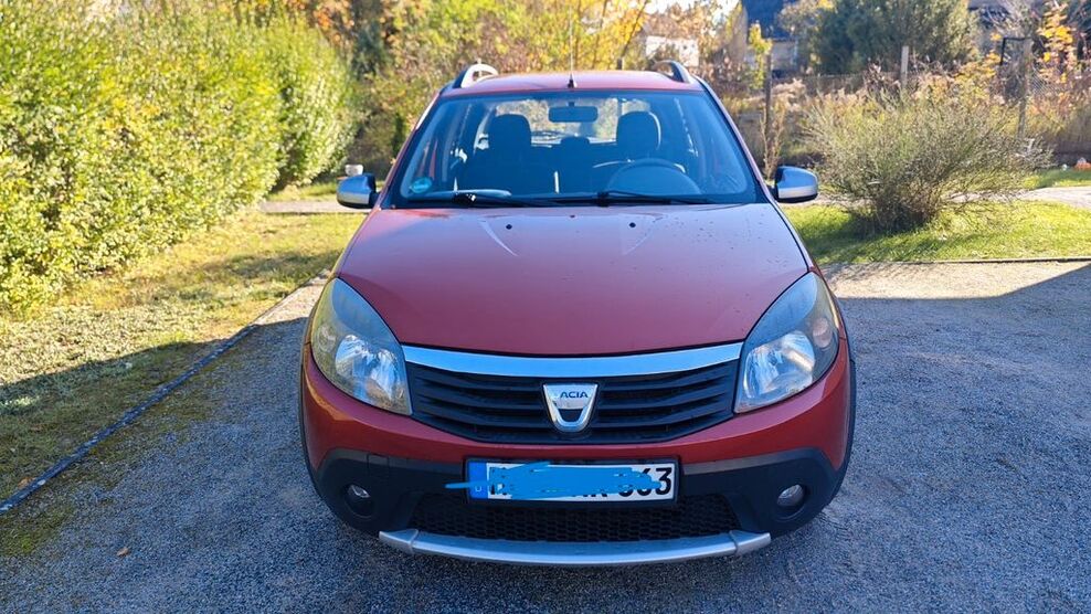 Dacia Sandero 341.000 km 2.199 € Berlin 10551