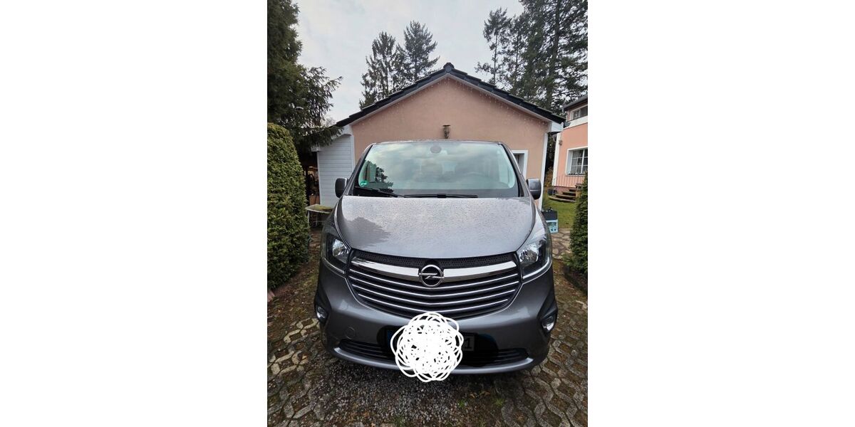 Opel Vivaro 125.000 km 19.900 &euro; Berlin 13403