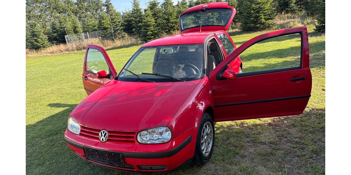VW Golf 197.700 km 990 &euro; Werder (Havel) 14542