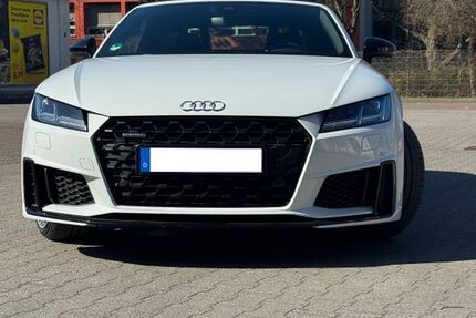 Audi TT 49.925 km 31.999 &euro; Berlin 12163