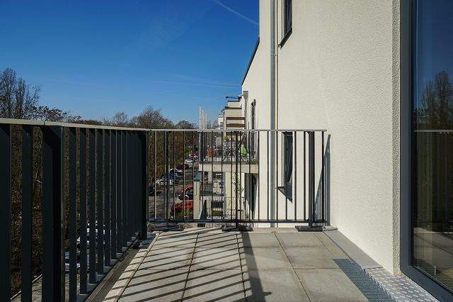 Etagenwohnung Berlin Siemensstadt - 4 Zimmer, 98 m&sup2;, 1.674&euro; | Angebot:25268131