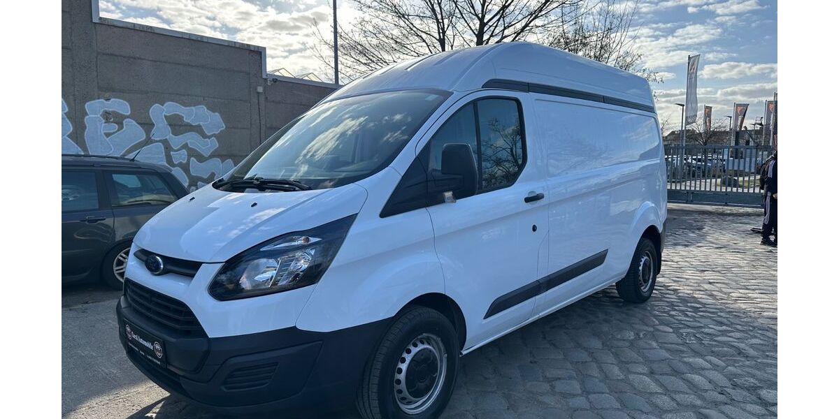 Ford Transit Custom 141.500 km 8.990 &euro; Berlin OT Alt-Hohenschönhausen 13055