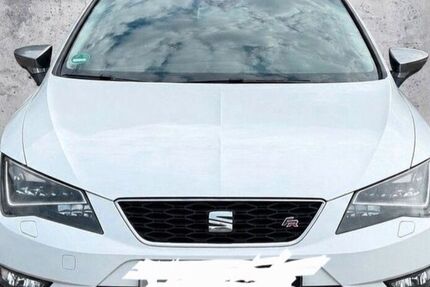 Seat Leon 214.650 km 5.299 &euro; Berlin 12353