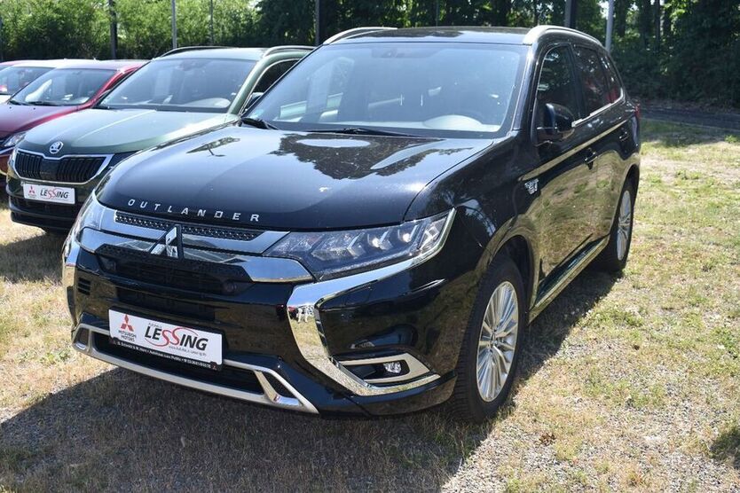 Plug-in Hybrid Outlander