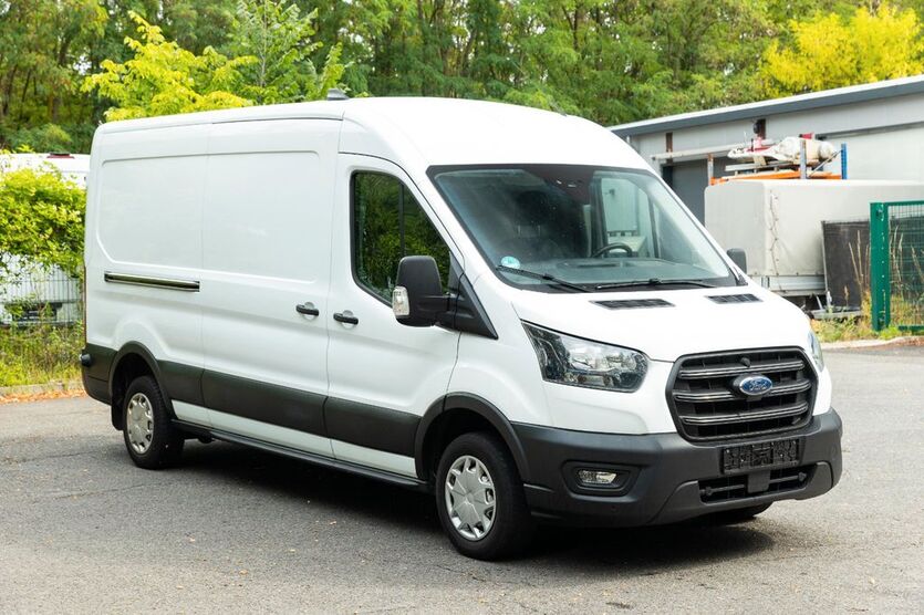 Ford Transit 215.450 km 11.305 € Teltow 14513