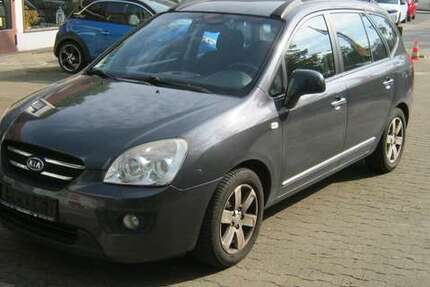 Kia Carens 189.000 km 2.990 € Berlin 14167
