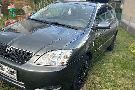 Toyota Corolla 133.000 km 4.200 &euro; Berlin 12524