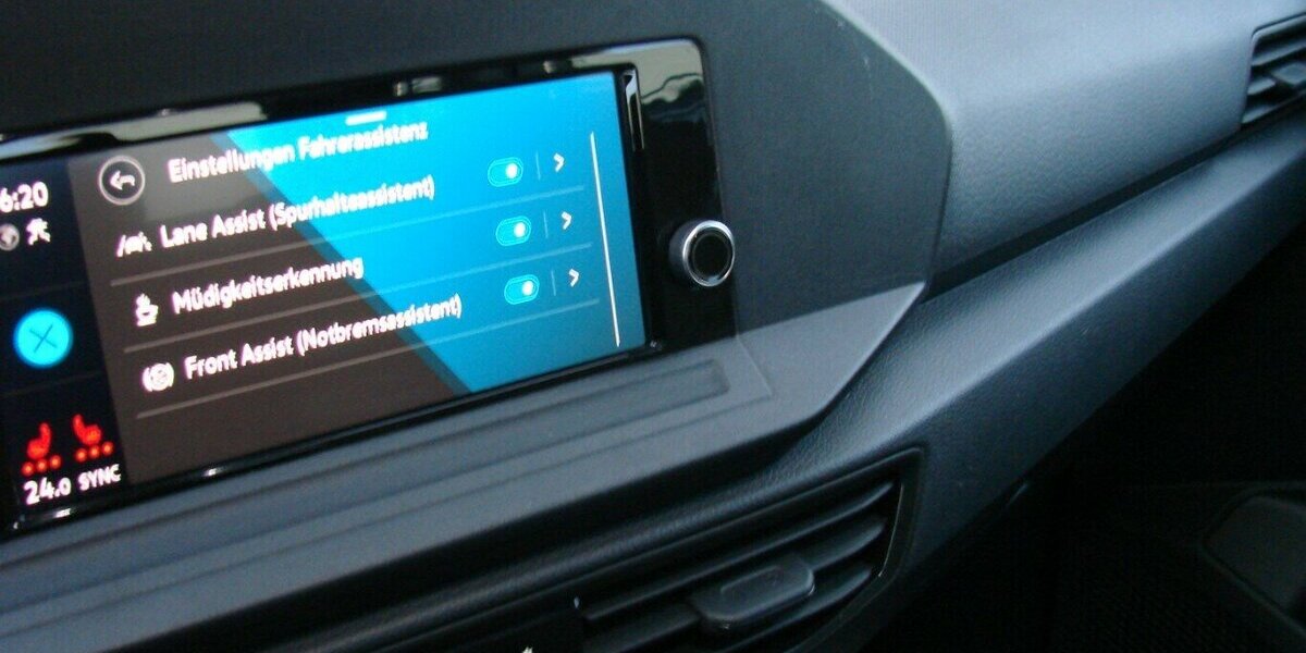 VW Caddy Maxi 2,0 TDI 7Sitze Tempomat 57.708 km 28.980 &euro; Falkensee 14612