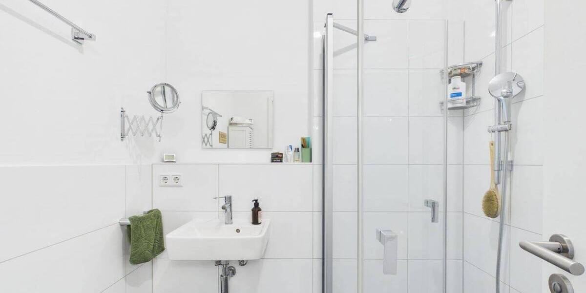 Etagenwohnung Berlin Marienfelde - 3 Zimmer, 93 m&sup2;, 2.200&euro; | Angebot:26684242
