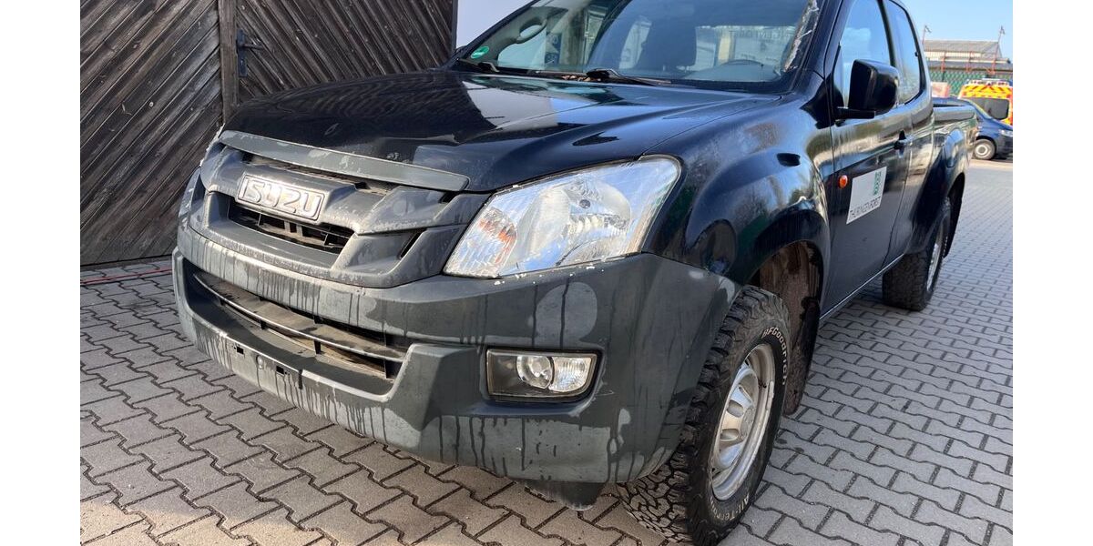 Isuzu D-Max 179.265 km 10.990 &euro; Berlin 14167