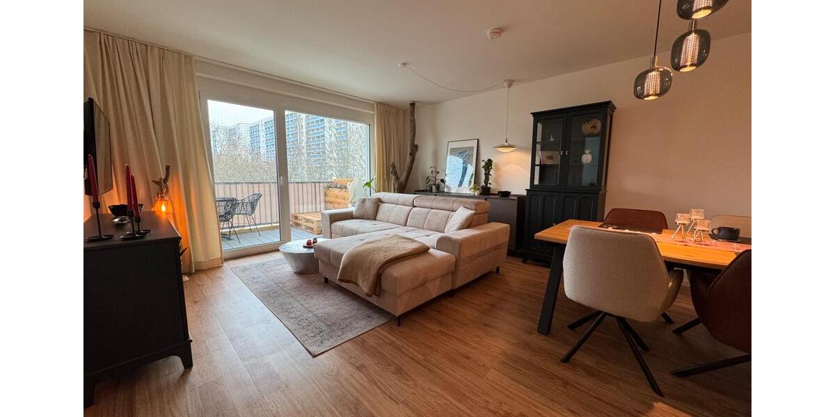 Etagenwohnung Potsdam Südliche Innenstadt - 2 Zimmer, 66 m&sup2;, 1.635&euro; | Angebot:25105321