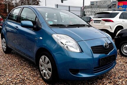 Toyota Yaris 175.000 km 5.450 &euro; Berlin 10829