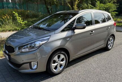 Kia Carens 151.000 km 6.450 &euro; Berlin 12524