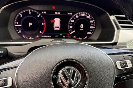 VW Passat 285.000 km 10.500 € Berlin 12627