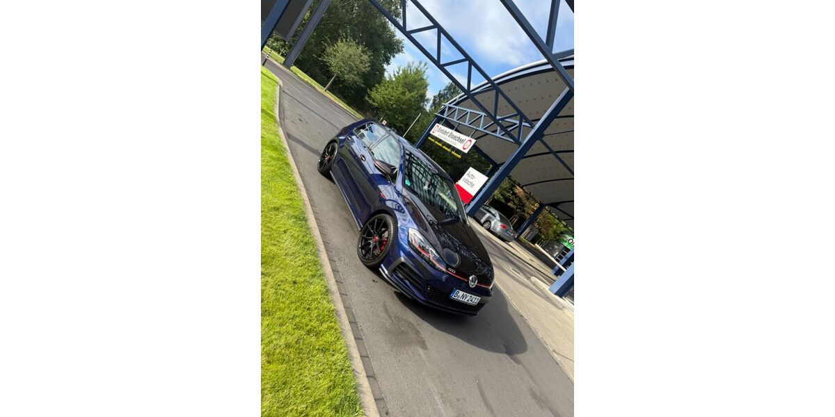 VW ID.3 102.500 km 17.900 € Berlin 10367