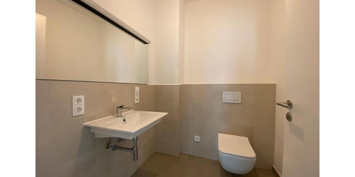 Wunderschöne 3-Zi. Whg. mit hochwertiger EBK und 2 Balkonen! 3 zimmer