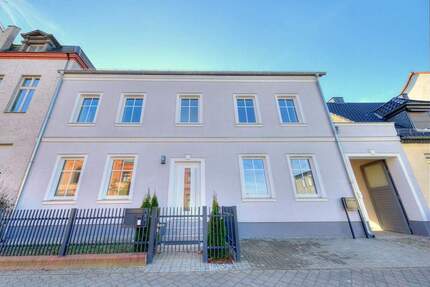 Haus Potsdam Bornim - 8 Zimmer, 232 m&sup2;, 1.532.000&euro; | Angebot:25837917