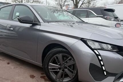 Peugeot 308 50.000 km 15.990 &euro; berlin 12681