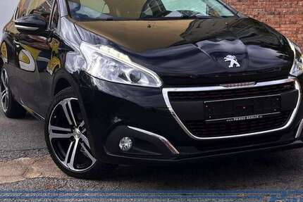 Peugeot 208 133.711 km 7.990 € Berlin - Pankow 13187