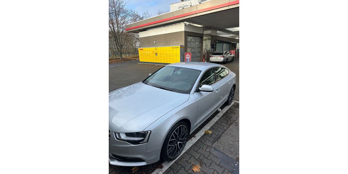 Audi A5 198.000 km 9.900 &euro; Berlin 10247
