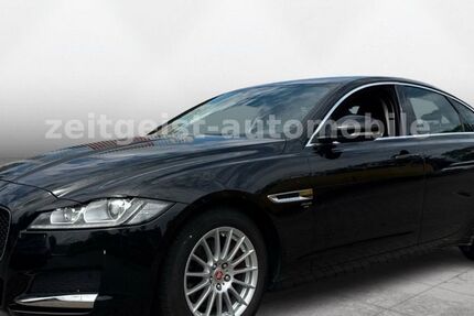 Jaguar XF 124.800 km 13.585 &euro; Potsdam 14480