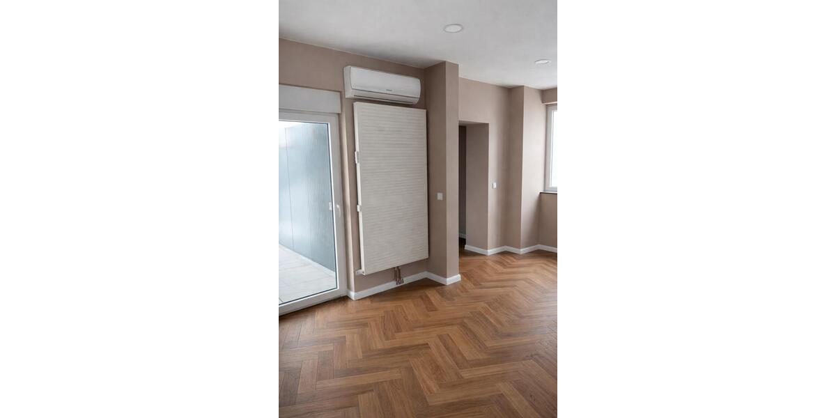 Gewerbefläche mit Lager Werkstatt unweit S-Bahn Mahlow zimmer