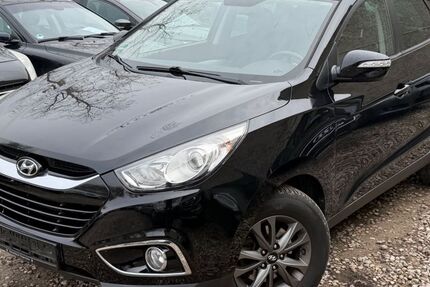 Hyundai ix35 88.000 km 7.450 &euro; Berlin 10245