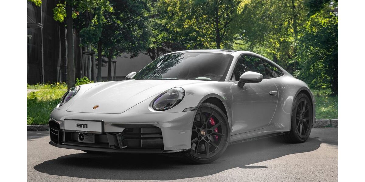 Porsche 992 3.500 km 168.900 € Berlin 10587
