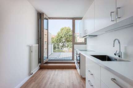 Wohnung Potsdam Berliner Vorstadt - 5 Zimmer, 90 m&sup2;, 2.150&euro; | Angebot:24474126