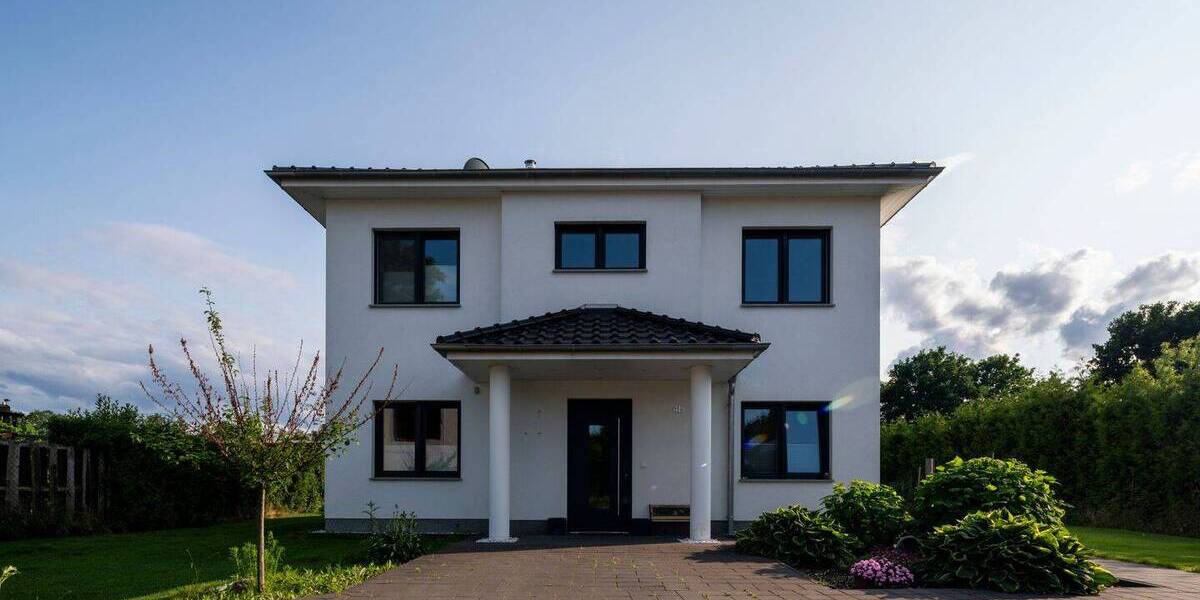 Einfamilienhaus Nuthetal Fahlhorst - 5 Zimmer, 140 m&sup2;, 649.000&euro; | Angebot:26275433