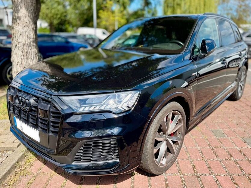 Q7