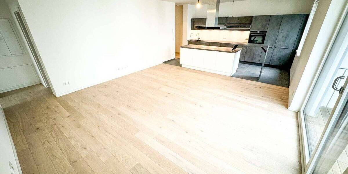 Etagenwohnung Berlin Mariendorf - 3 Zimmer, 87 m&sup2;, 2.200&euro; | Angebot:26454116