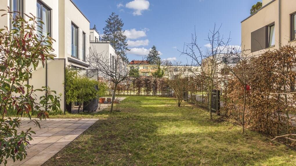 Reihenmittelhaus Berlin Zehlendorf - 5 Zimmer, 152 m&sup2;, 1.399.000&euro; | Angebot:26741955