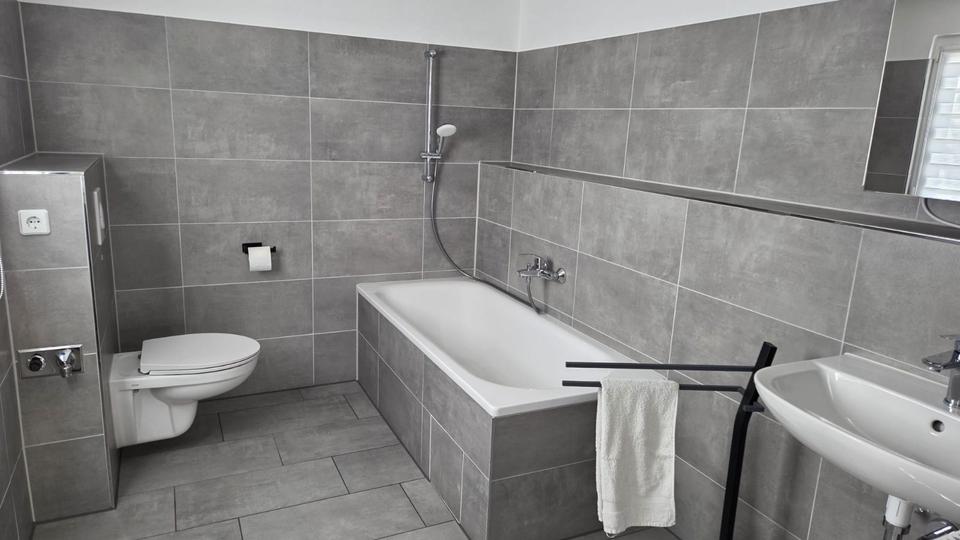 Doppelhaushälfte Berlin Spandau - 5 Zimmer, 100 m&sup2;, 260.000&euro; | Angebot:27023010