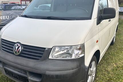 VW T5 Transporter 256.136 km 8.999 &euro; Berlin 13057